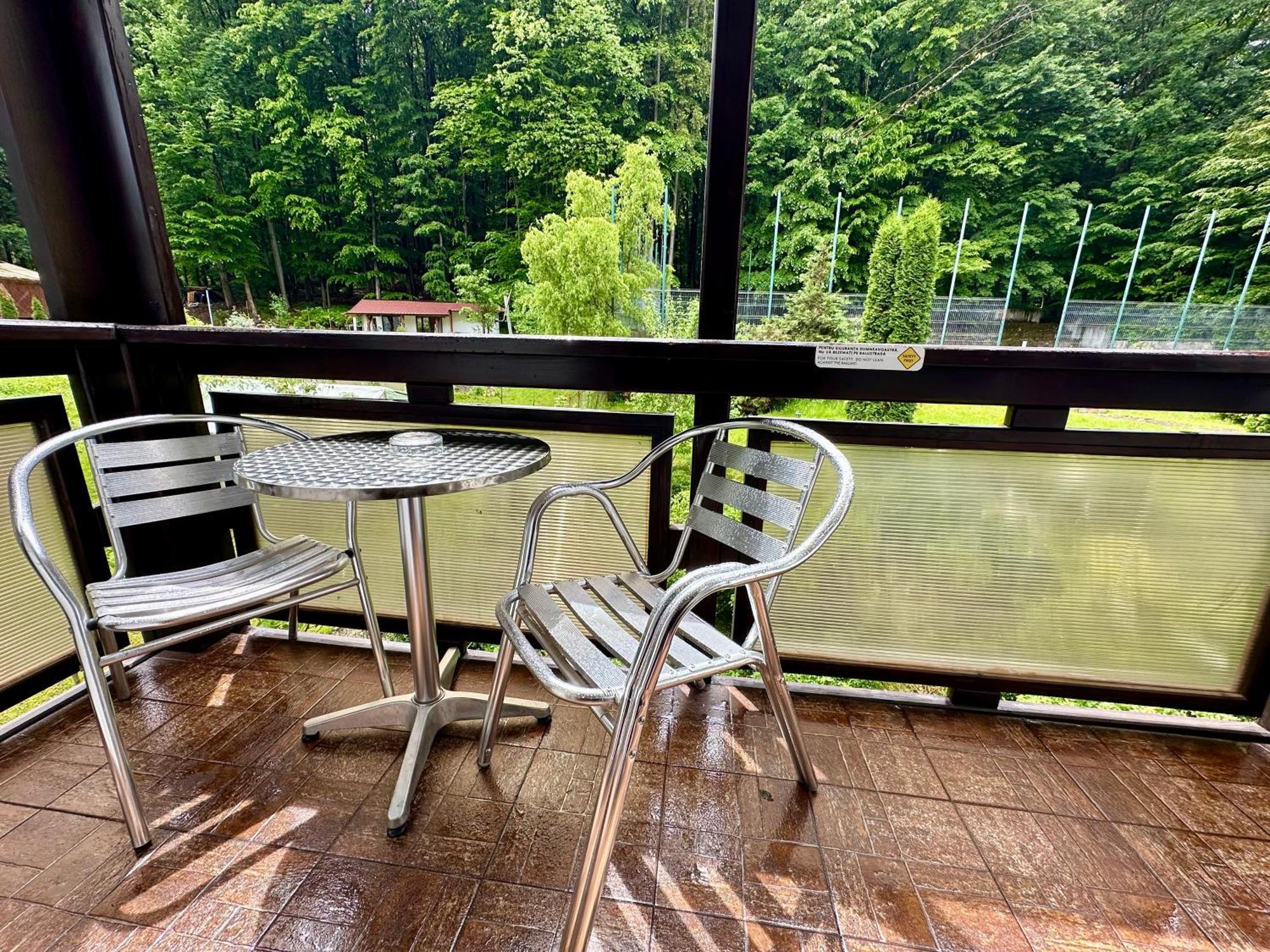 Hotel Tisa ไบเลโอเลอเนชต์ ภายนอก รูปภาพ